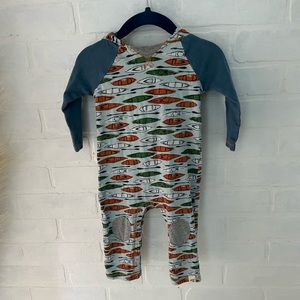 Burt’s Bees Outfit